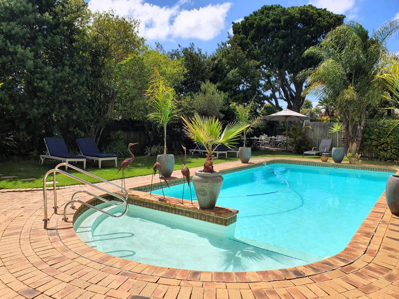 Wild Olive Guest House & Villa