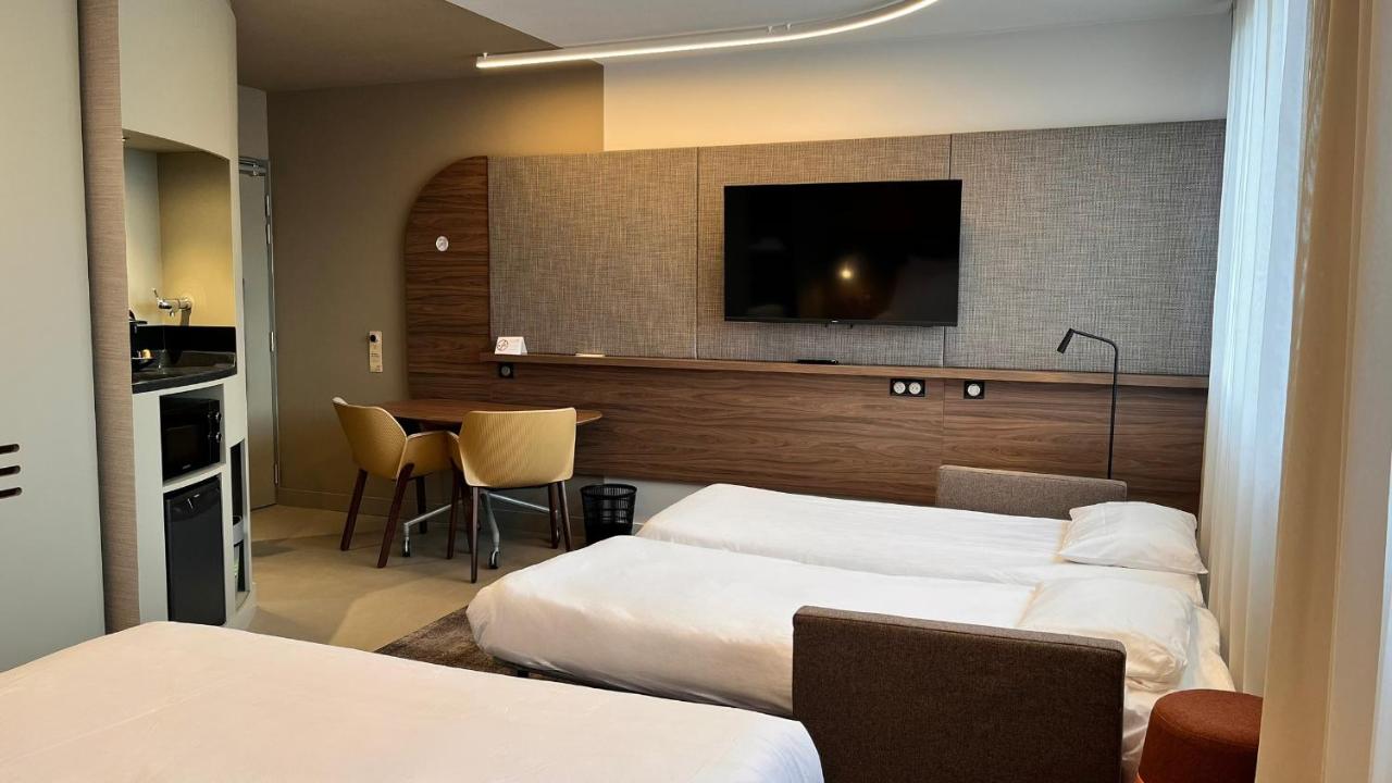 Novotel Suites Clermont-Ferrand Polydome photo 3