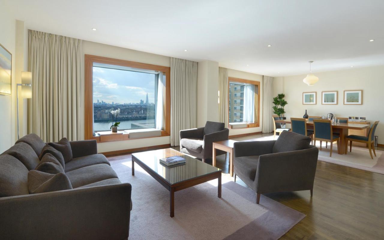 Canary Riverside Plaza Hotel - 3