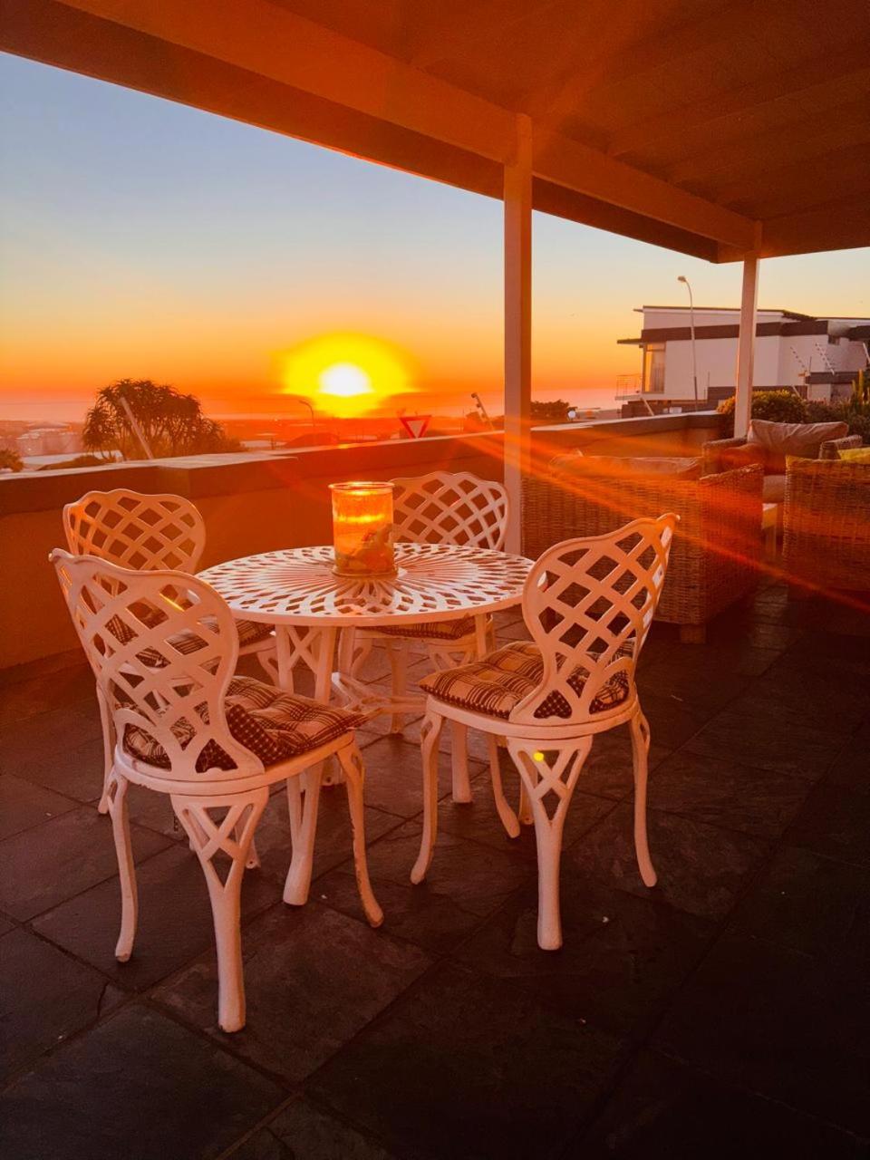 Sir Roys Guesthouse At The Sea photo 2
