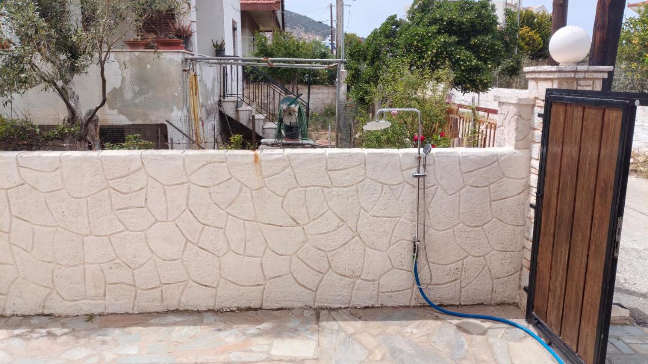 Stone house 1 - 4
