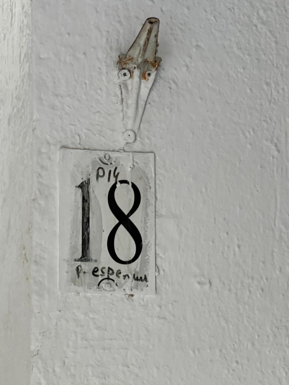 Sisterhood Hostel-Female Only photo 2