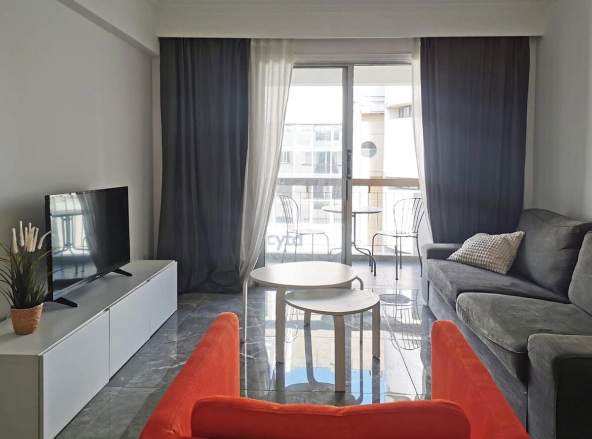 Naxou Modern Residence By Staycom - 6