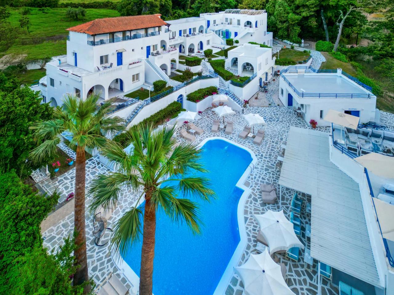 Theo Bungalows Boutique Hotel