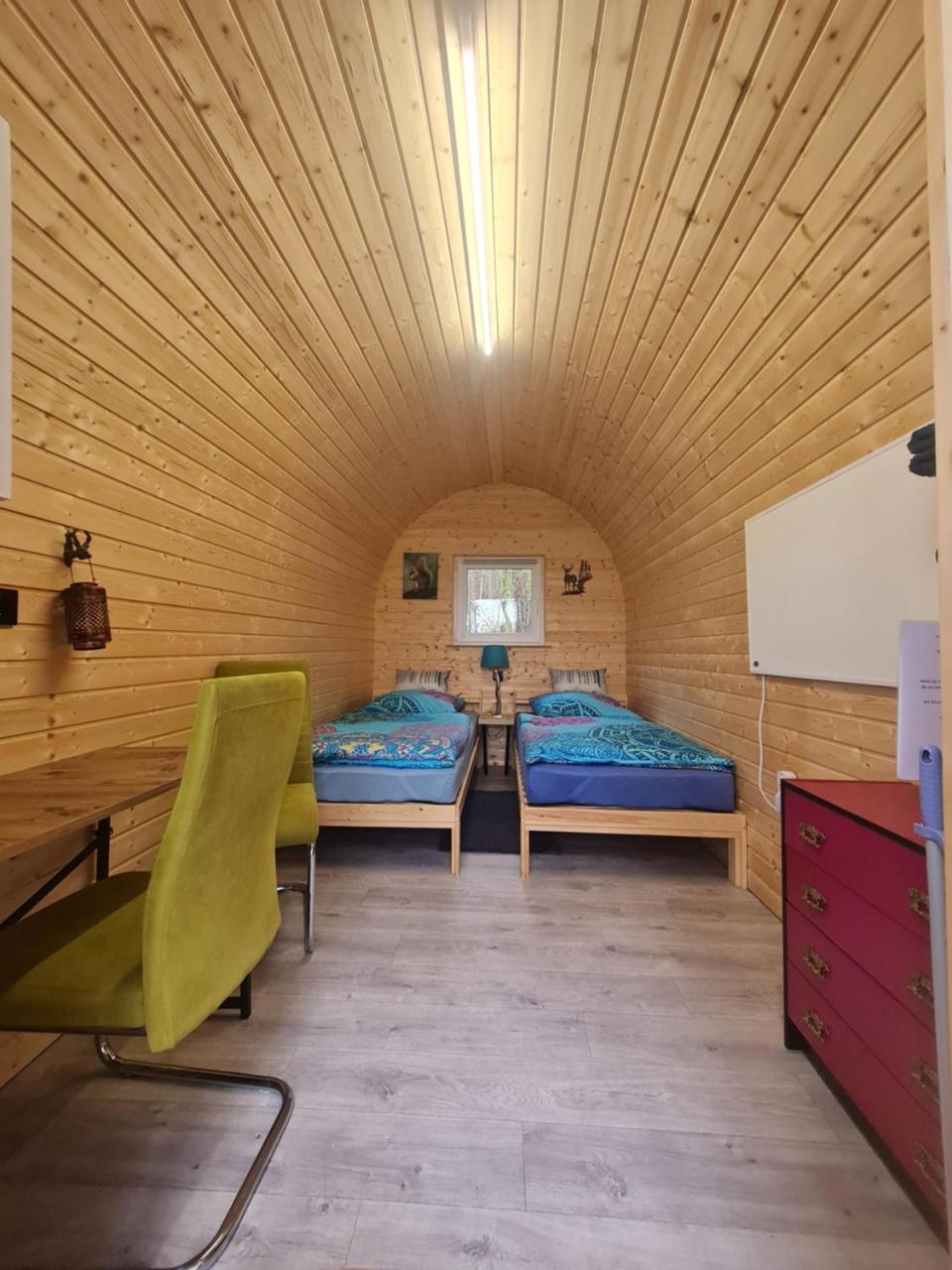 Glamping Pod im Wald mit Einzelbetten photo 3