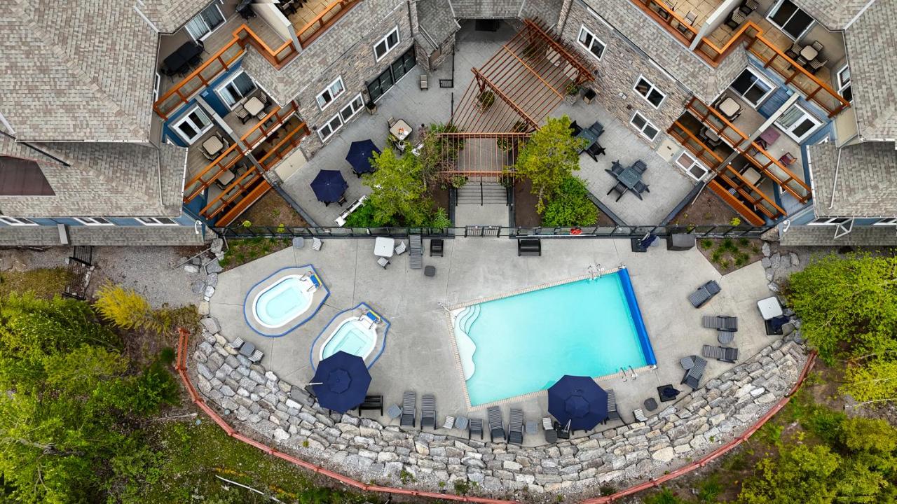 Foto - Blackstone Mountain Lodge by CLIQUE