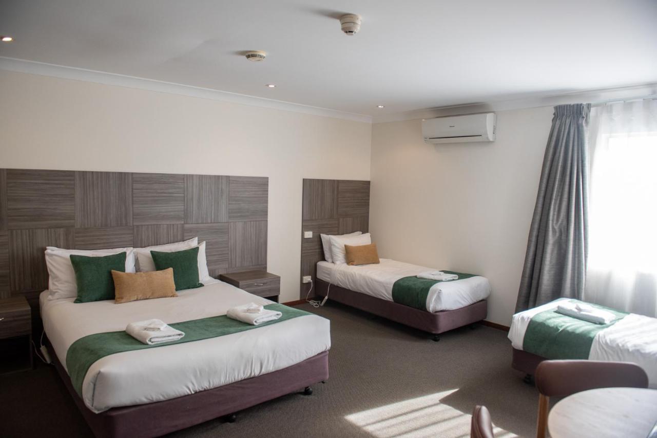 Victoria Hotel Strathalbyn photo 2