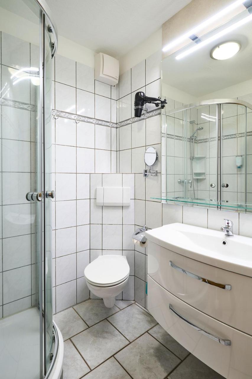 Traberhof - Landurlaub in seiner schönsten Form - freies Reiten inbegriffen - Hunde willkommen - Sauna im Haus - Kanuverleih - tolle Radwege - Deich in Sichtweite photo 2