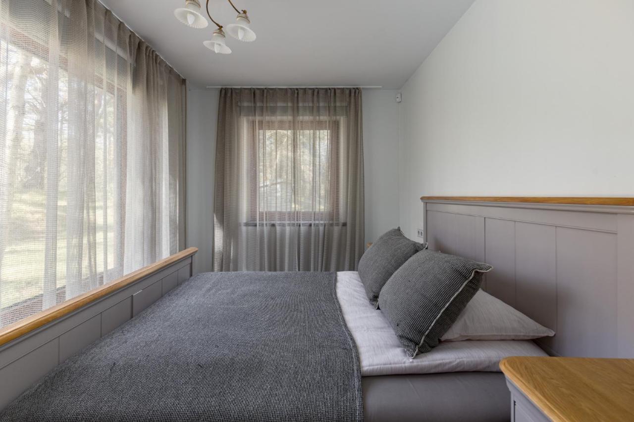 Roze Guest Houses Sklandas photo 2