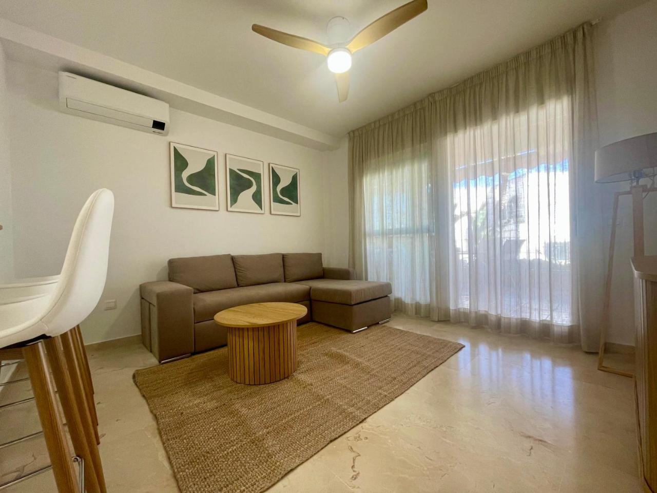 Beachside Vacation Apartment in Casares Playa - 2