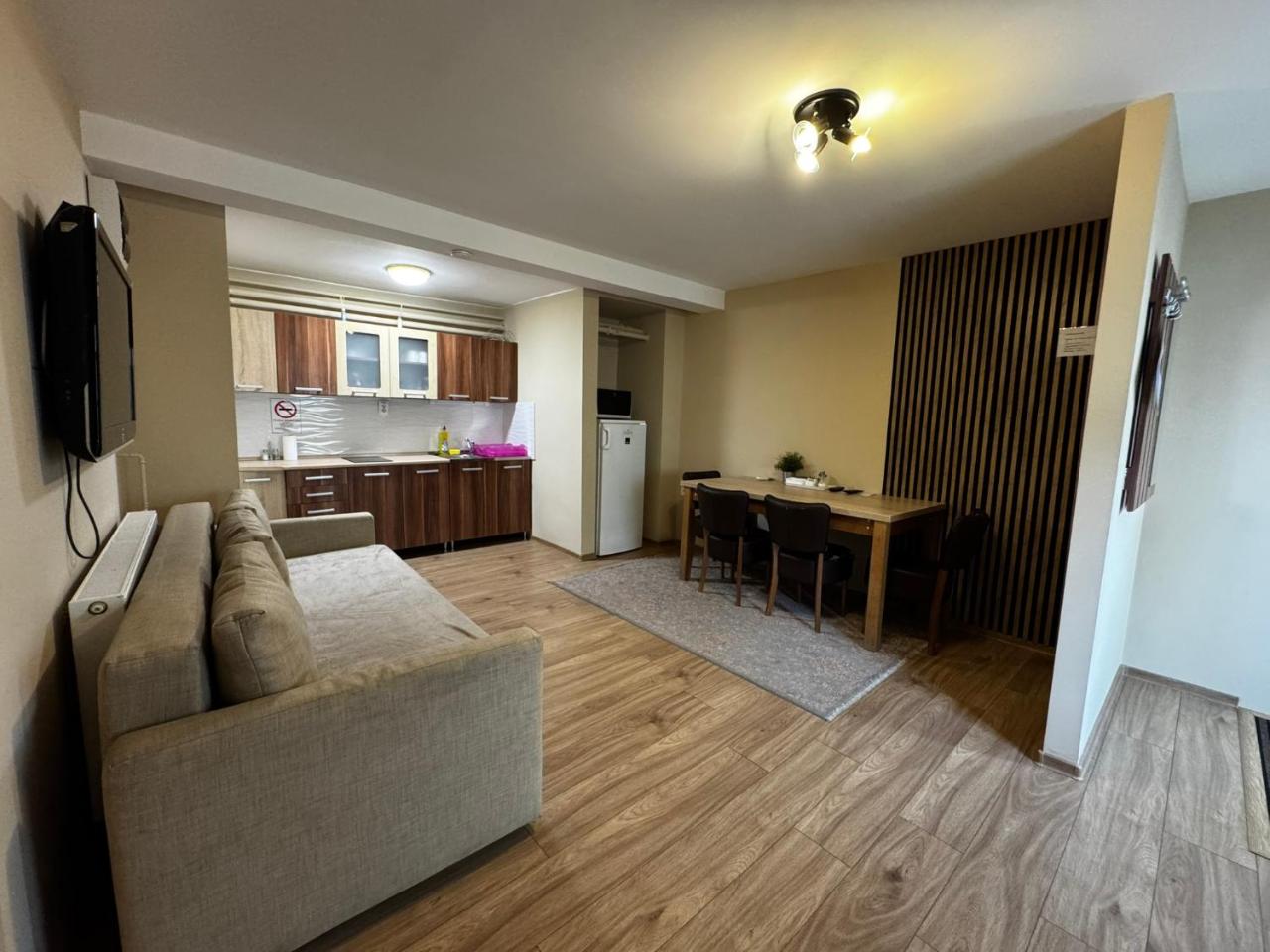 City Silver Apartman - 4