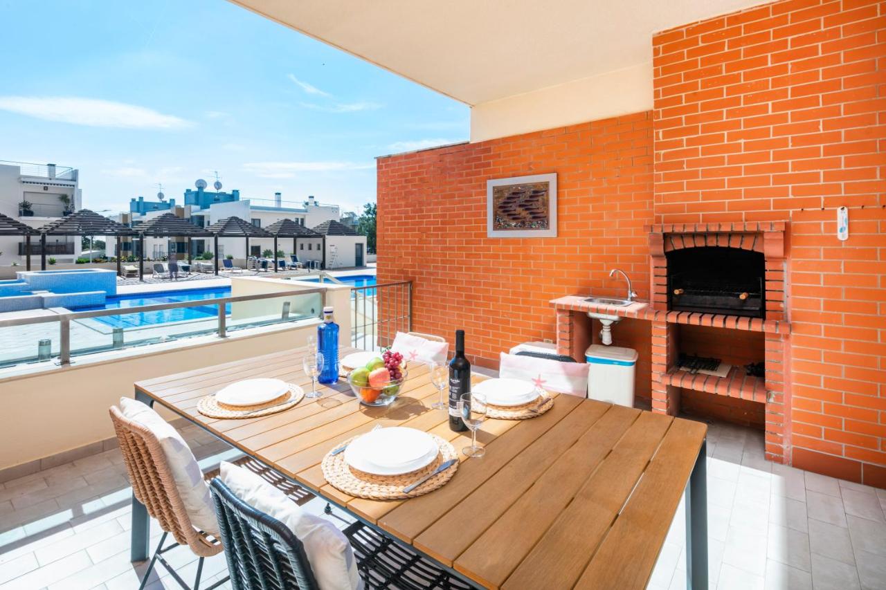 Lagos Apt with pool and huge balcony Very close to Beach and Marina - 3