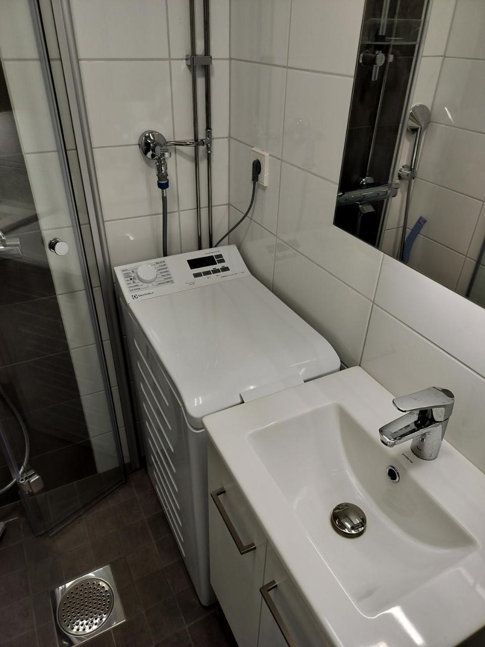 Parantolankatu modern one room apartment - 2