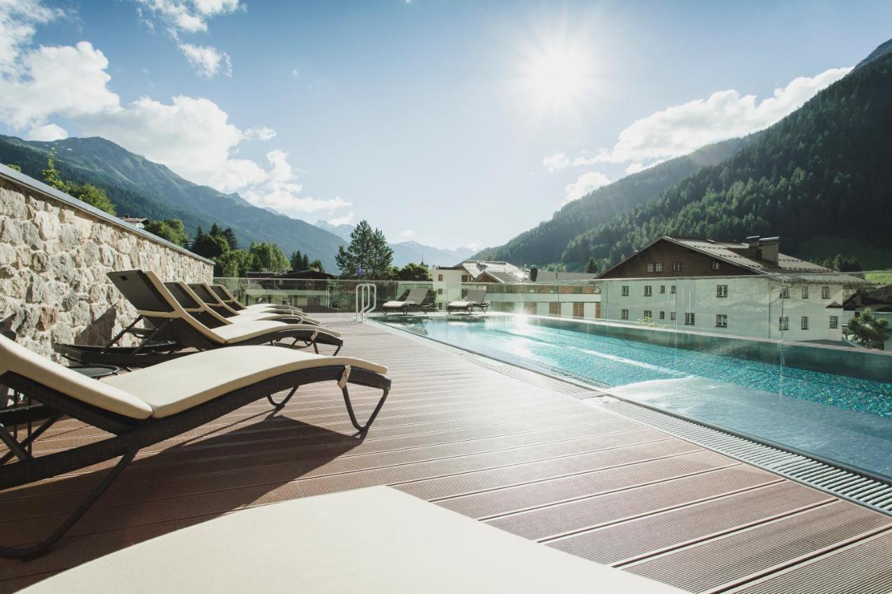 Hotel Schwarzer Adler - Sport & Spa - 4