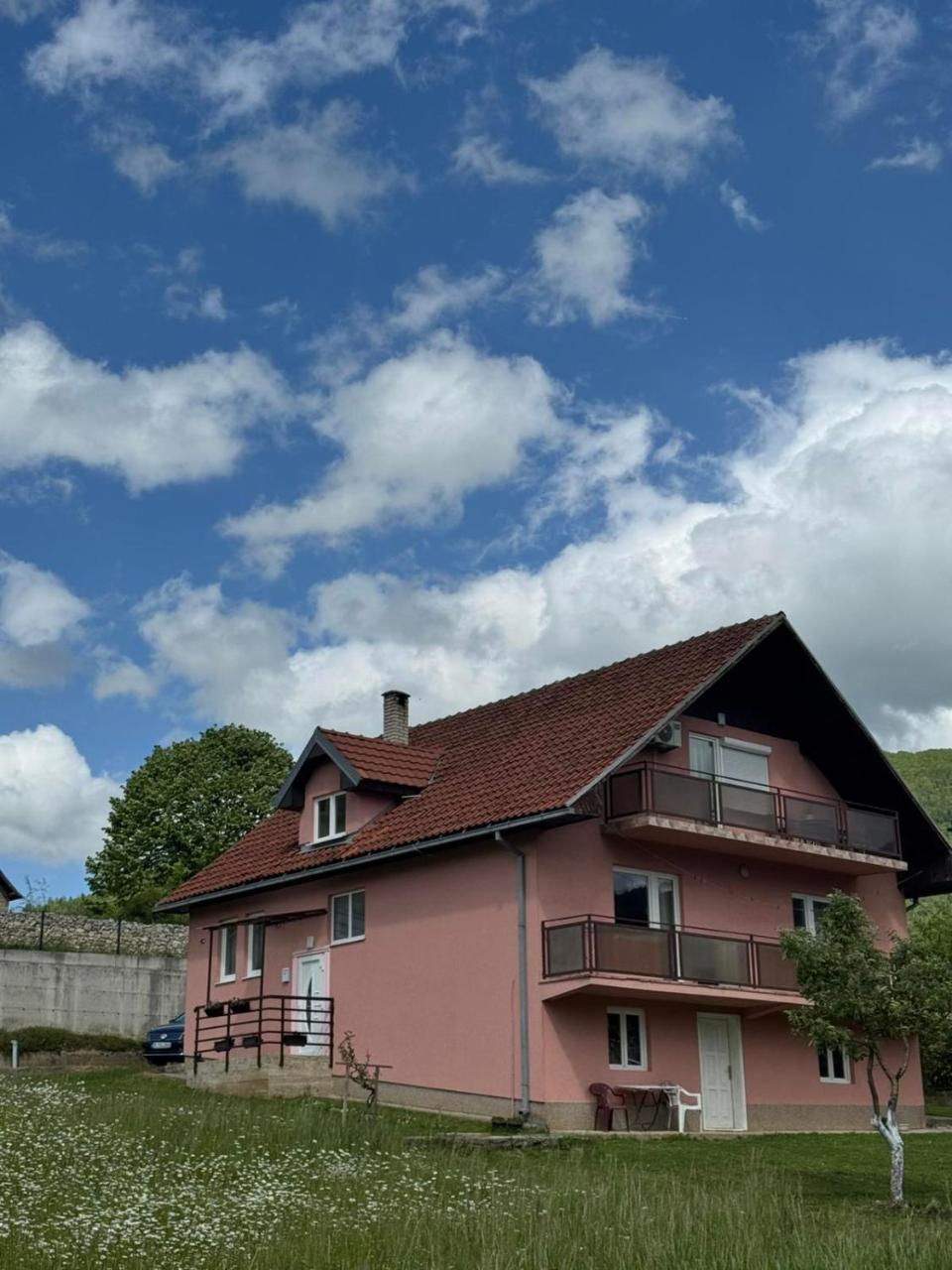 Apartment Mountain Paradise Plav - 4