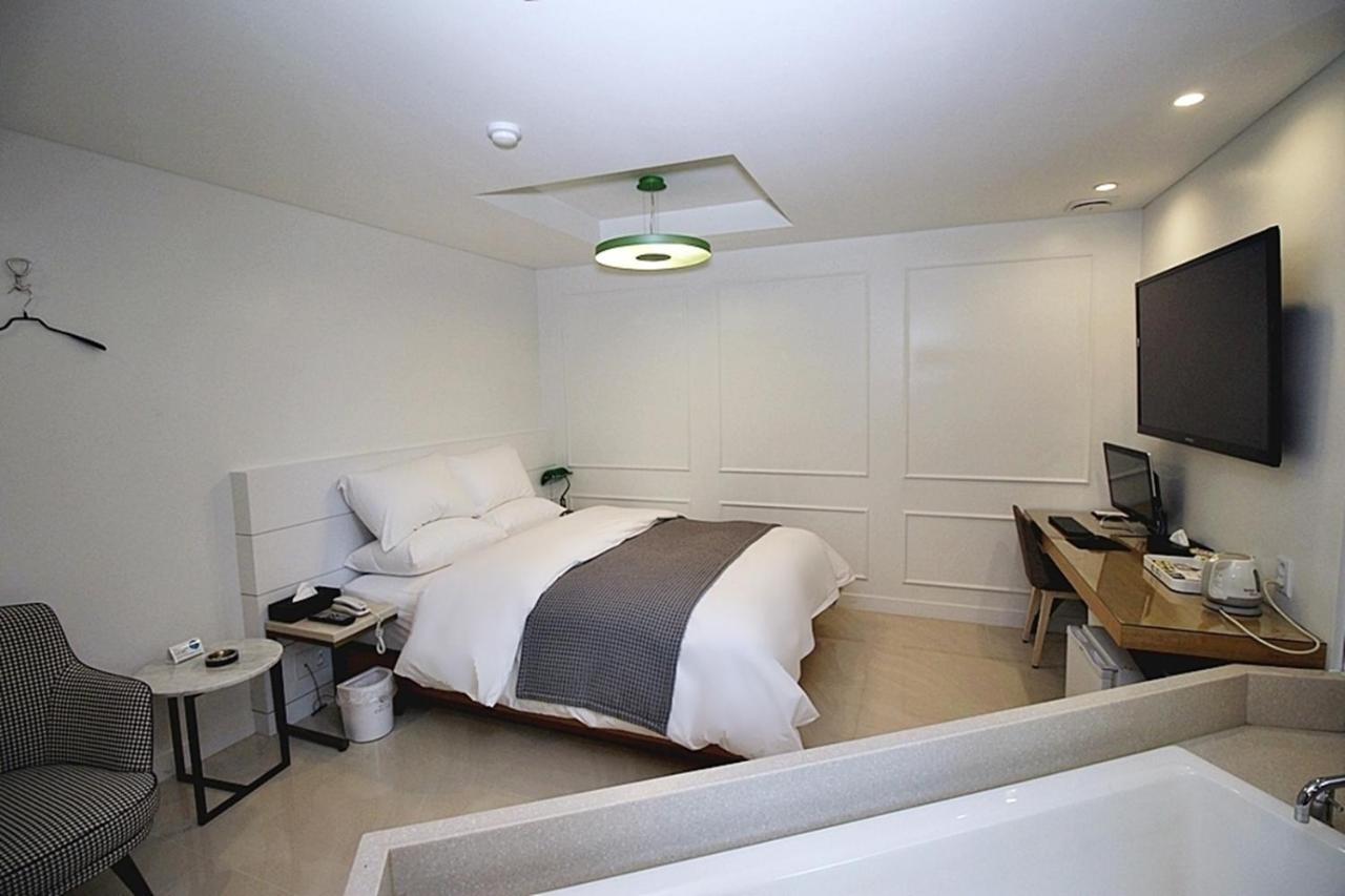 Photo - Habjeong Circle Hotel