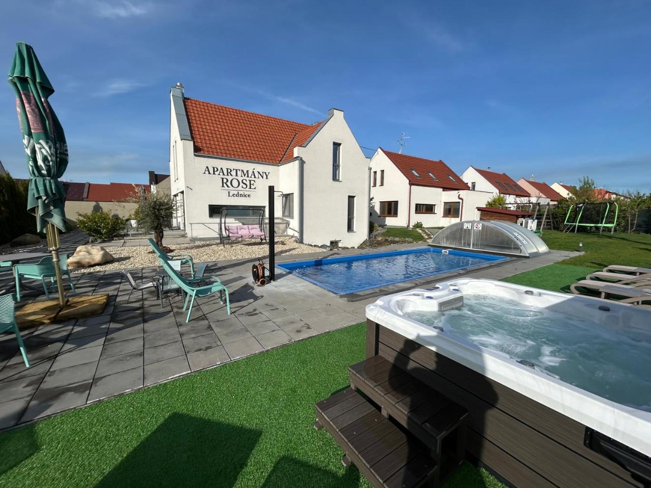 Apartmány ROSE Lednice - 2