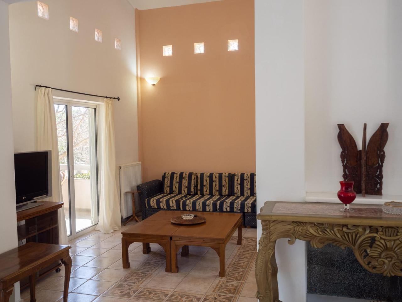 St Nickolas Guest House - 4