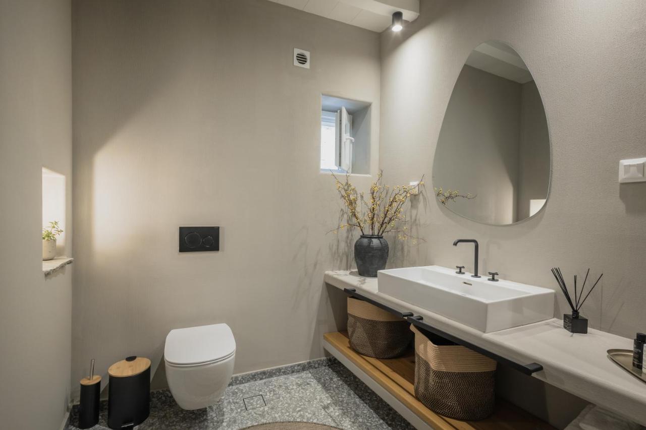 Daphni Premium Apartment - Peaceful Veranda Stay in Tinos Old Town - 4