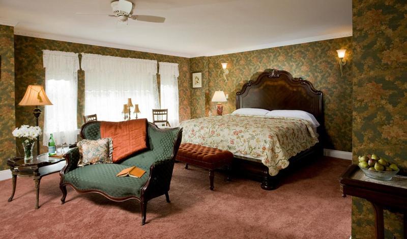 Wilbraham Mansion - 3