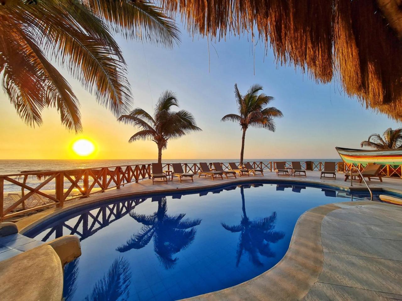 Mancora Beach Hotel