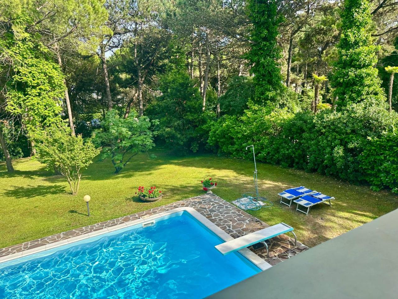 Villa sunshine with pool - 3
