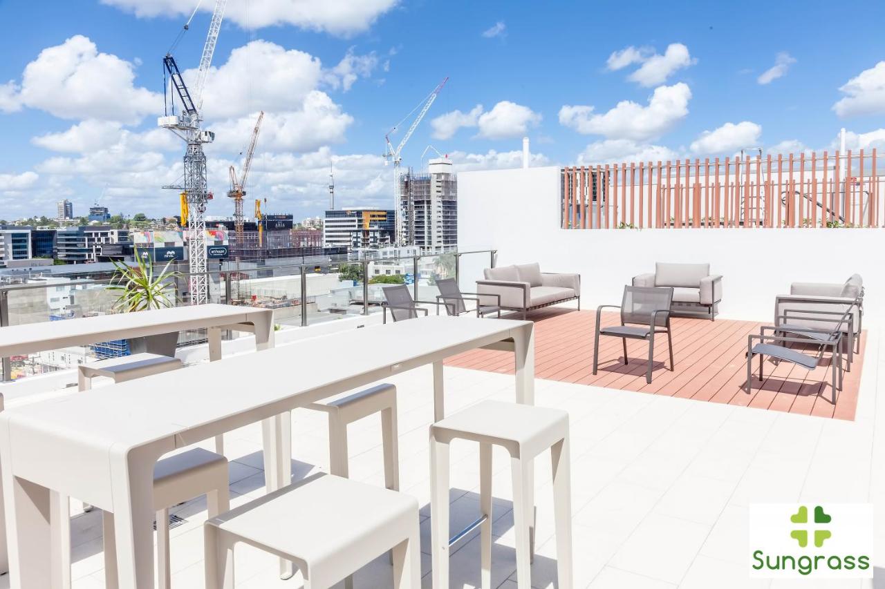 Fleet Lane Apartments photo 2