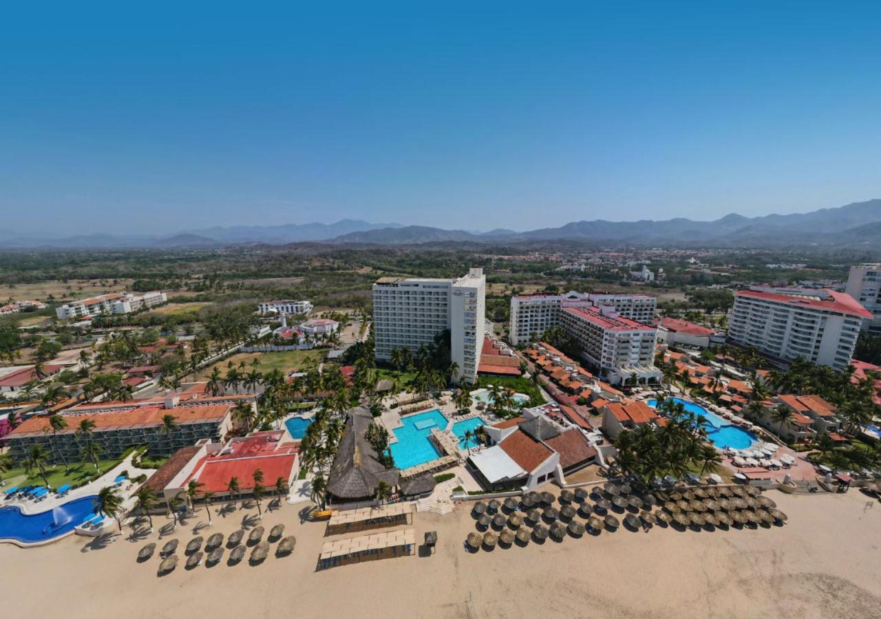Park Royal Beach Ixtapa - All Inclusive photo 2
