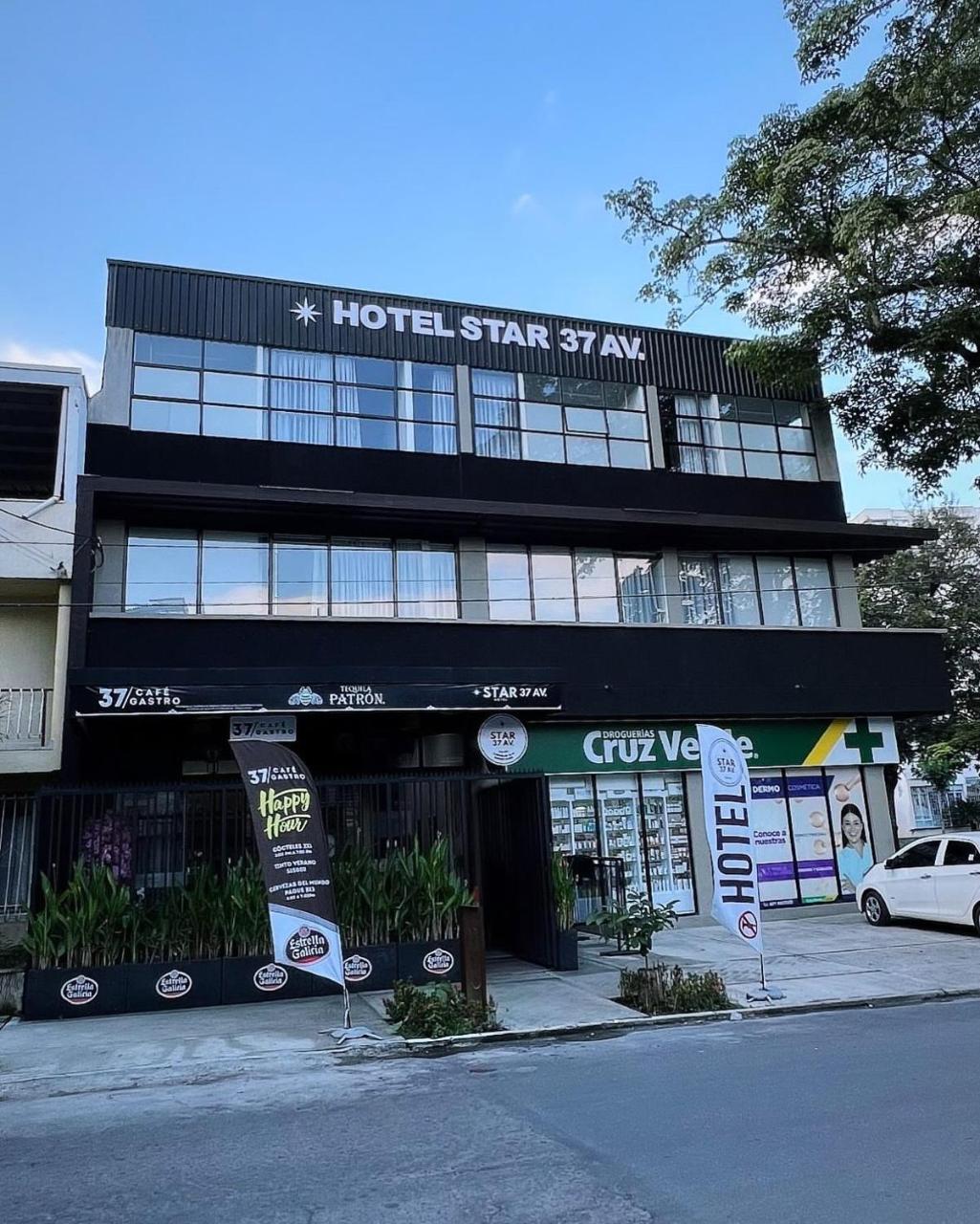 Star AV 37 HOTEL