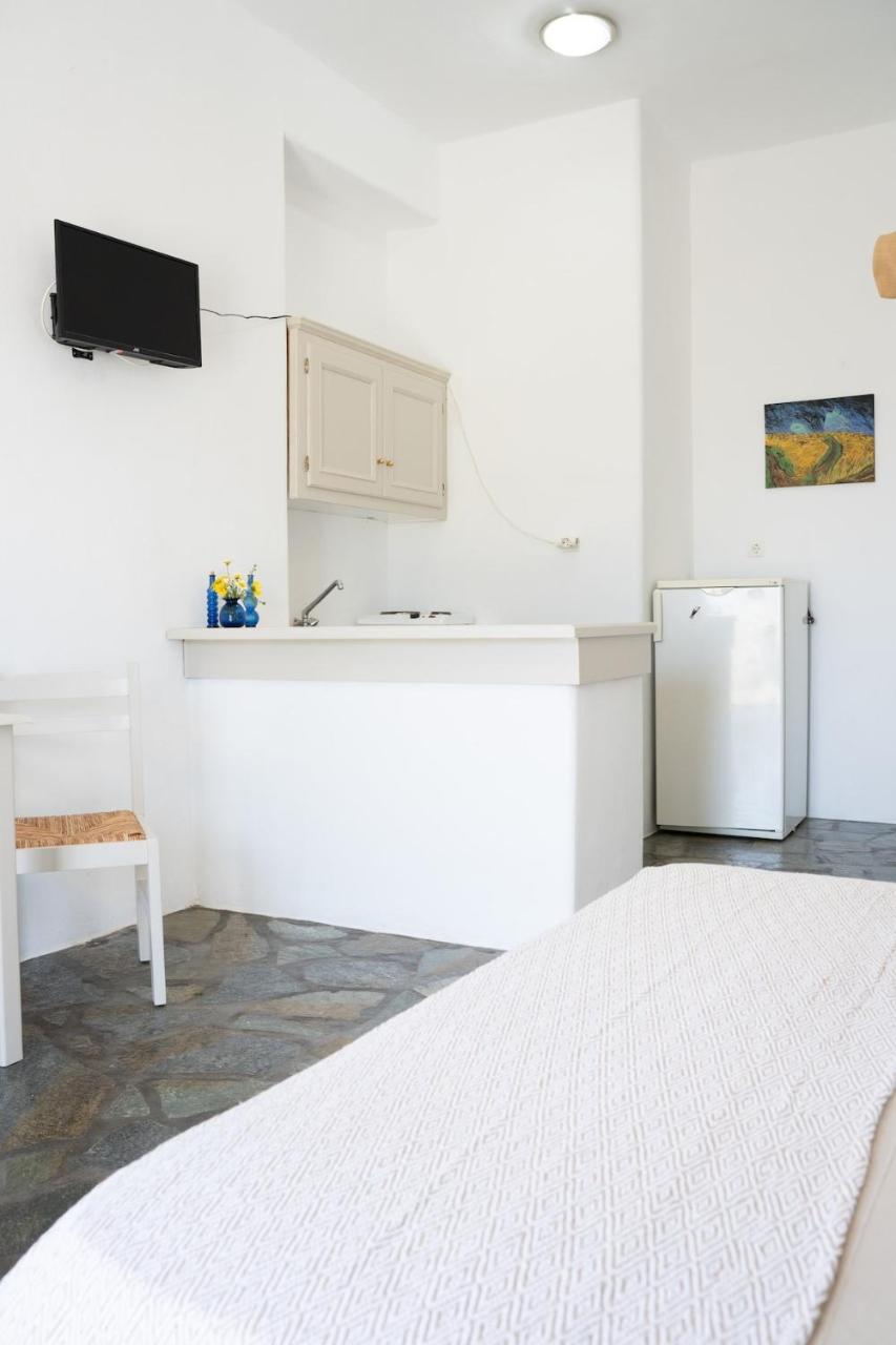 Sirokos Studio at Winds House in Ampelas - 2