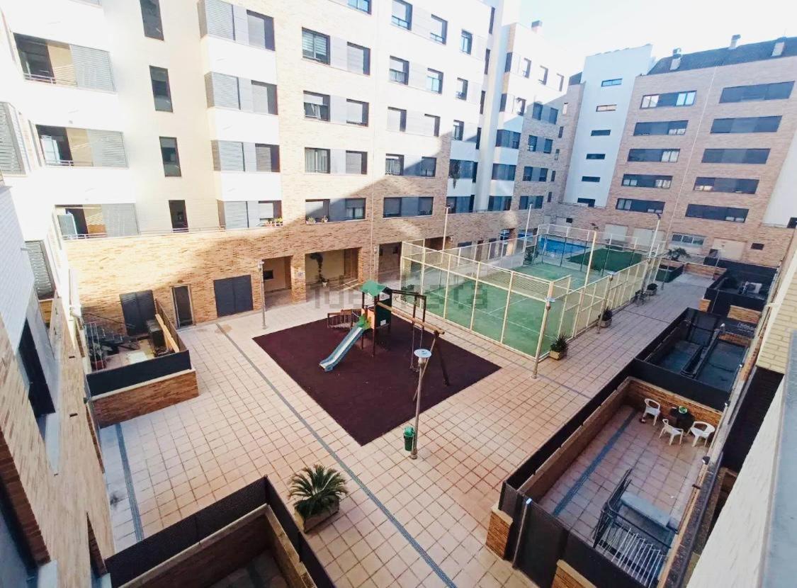 La Puerta de Logroño, con piscina y garaje! - 2