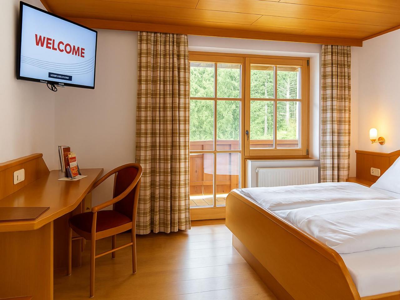 Hotel zur Linde - Bayerischer Wald - aktivCard mit 154 kostenfreien Leistungen - kostenloser Parkplatz photo 3