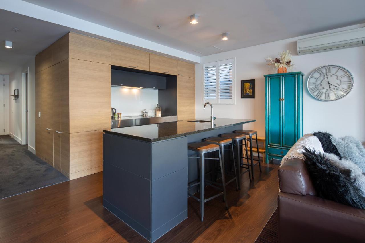 Marina Apartments - Element Escapes photo 2