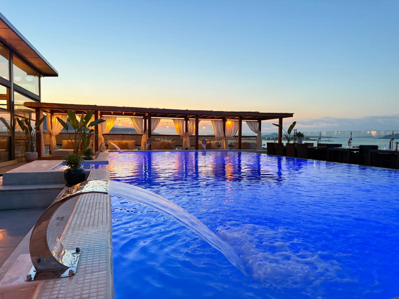 Ferush Boutique Hotel