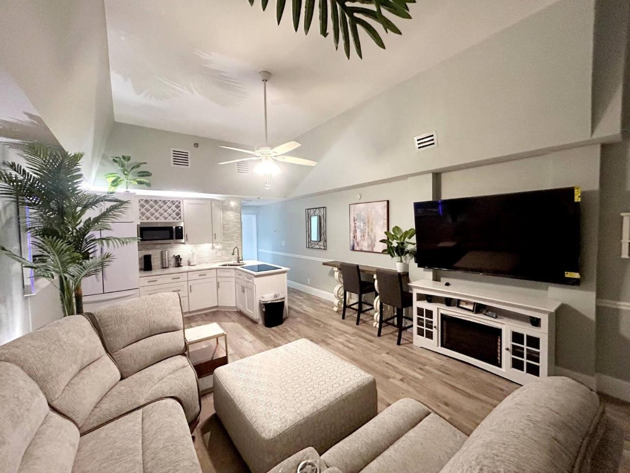First floor direct beach access - 2