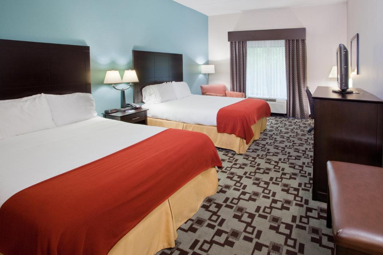 Photo - Holiday Inn Express Apex - Raleigh by IHG