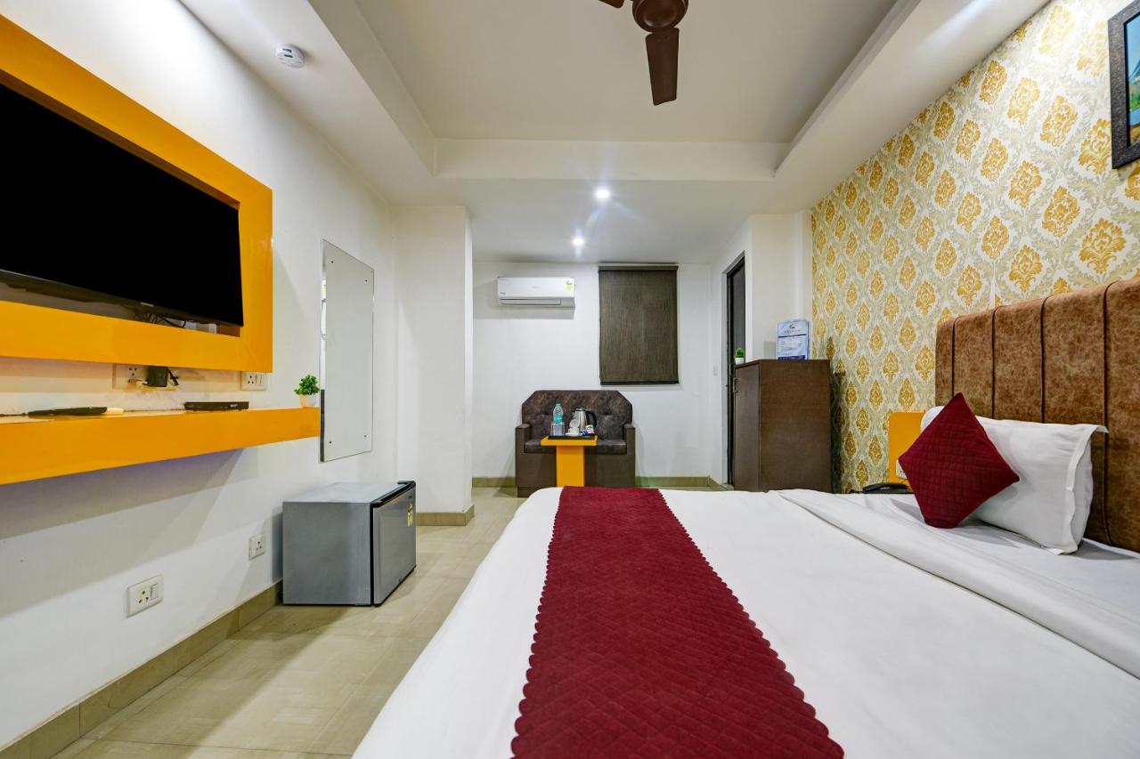 Hotel Happy Stay Free Airport Pickup Delhi Airport photo 4