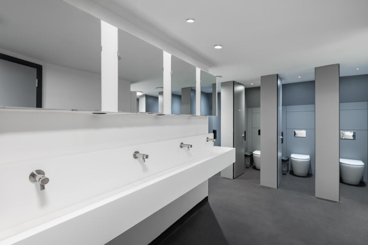 Zedwell Capsule Hotel Piccadilly Circus - 4