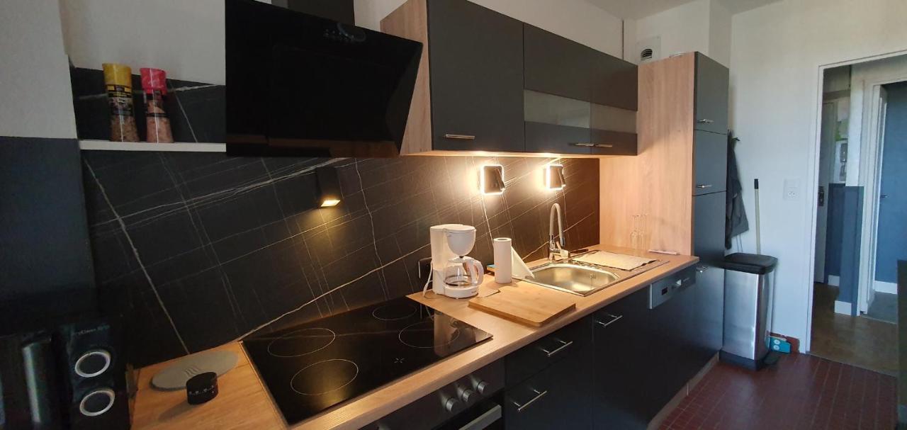 Bruno's 52 m2 apartment, all comforts, balcony, free parking - 4