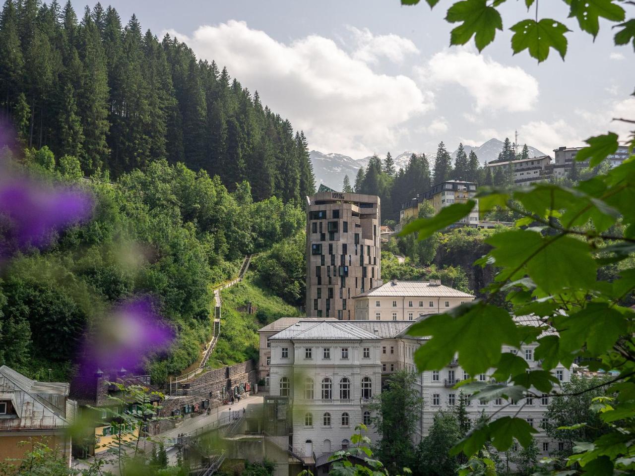 Urban Nature Bad Gastein - Badeschloss - 2