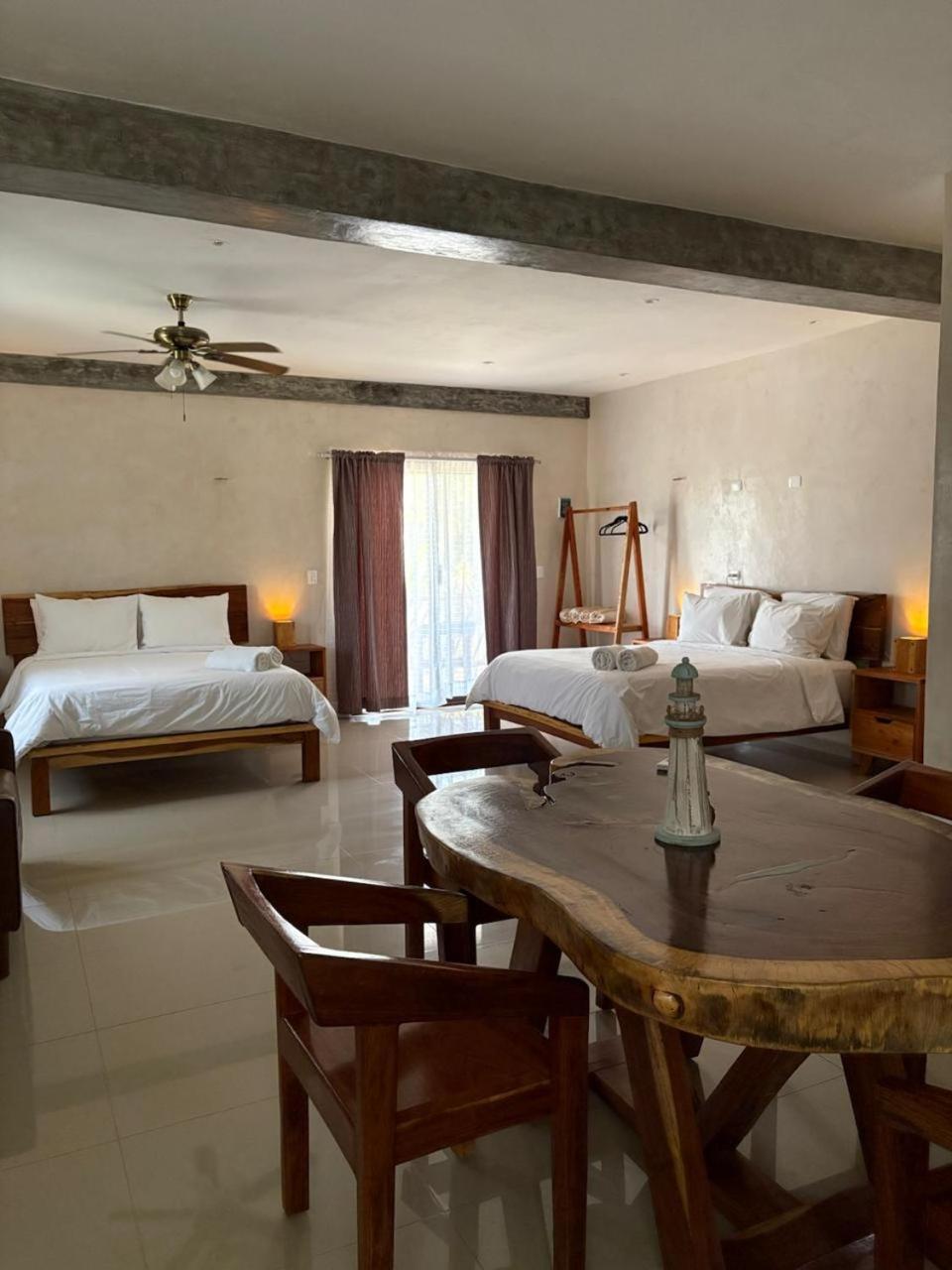 Mexhe Hotel El Cuyo photo 4