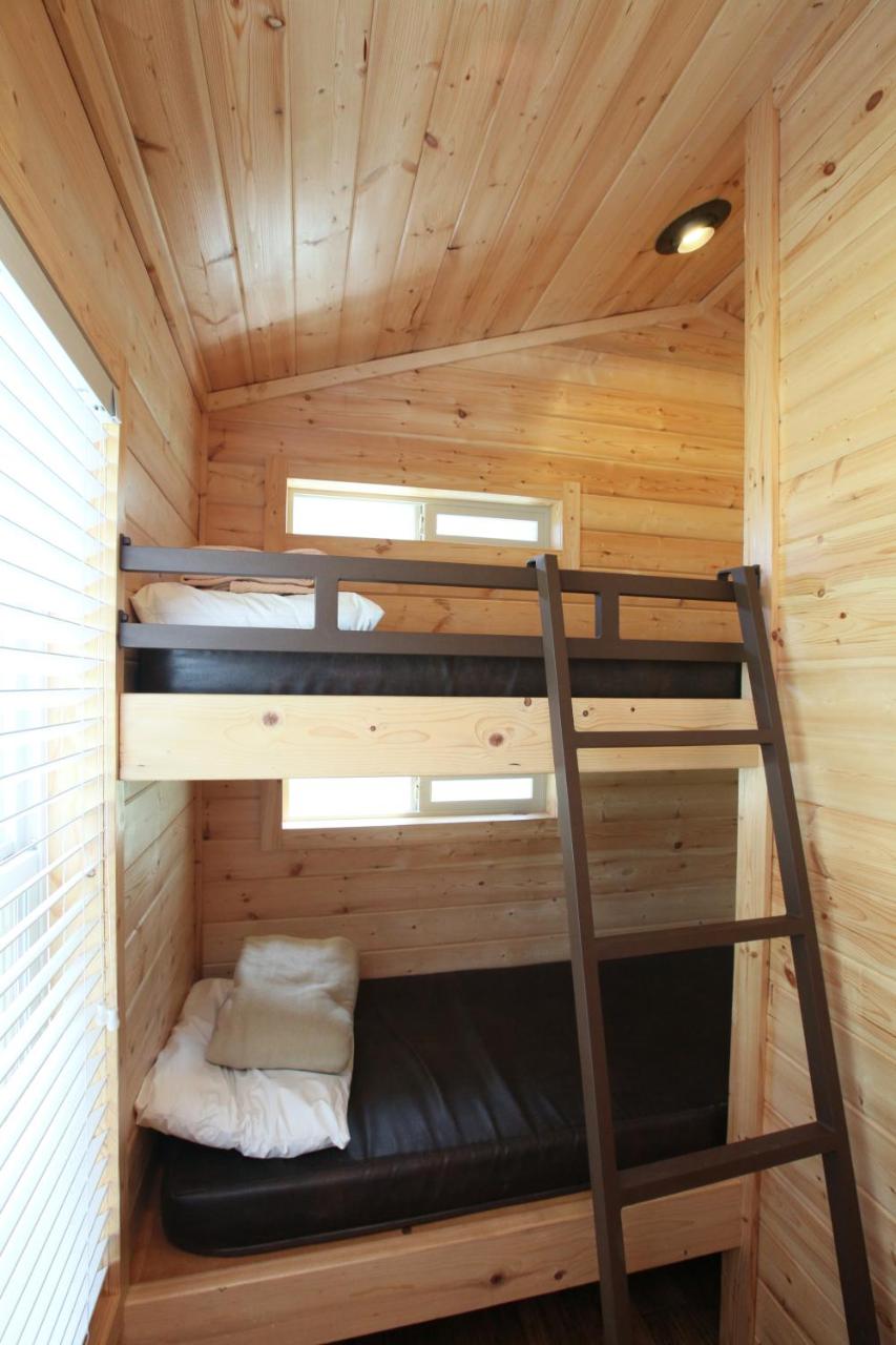 Lake Conroe Two-Bedroom Cabin 13 photo 2