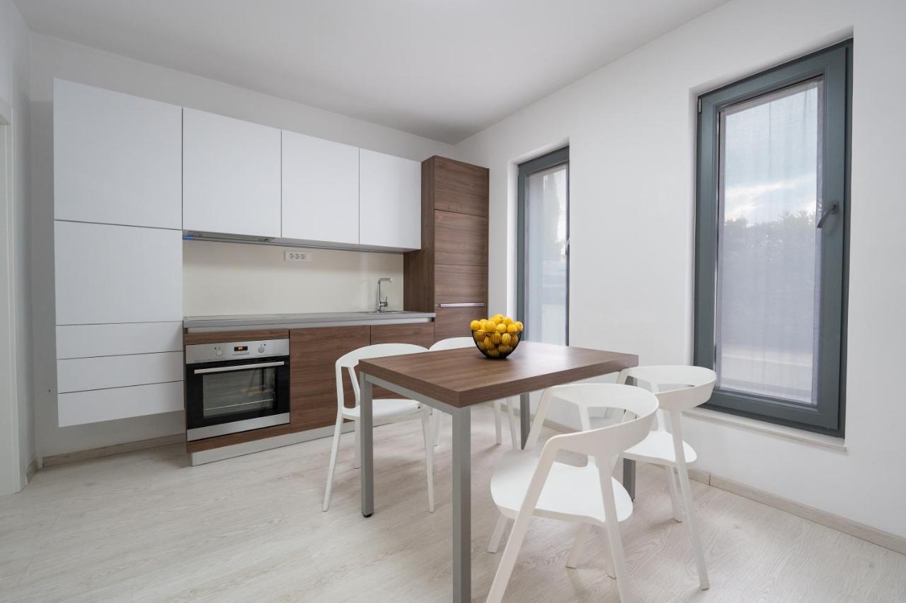Villa Aquamarine Apartments - 4