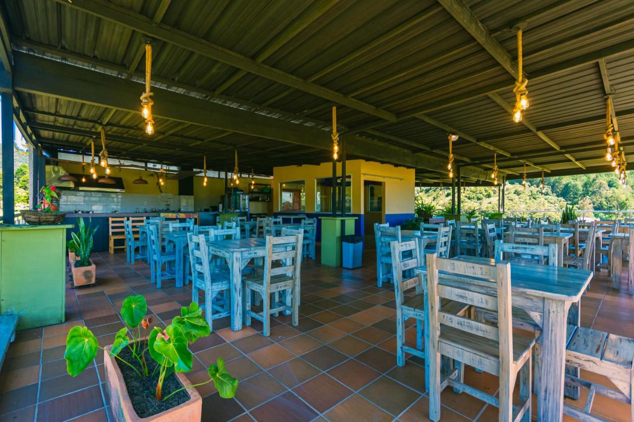 Hotel Bambu Guatape photo 3