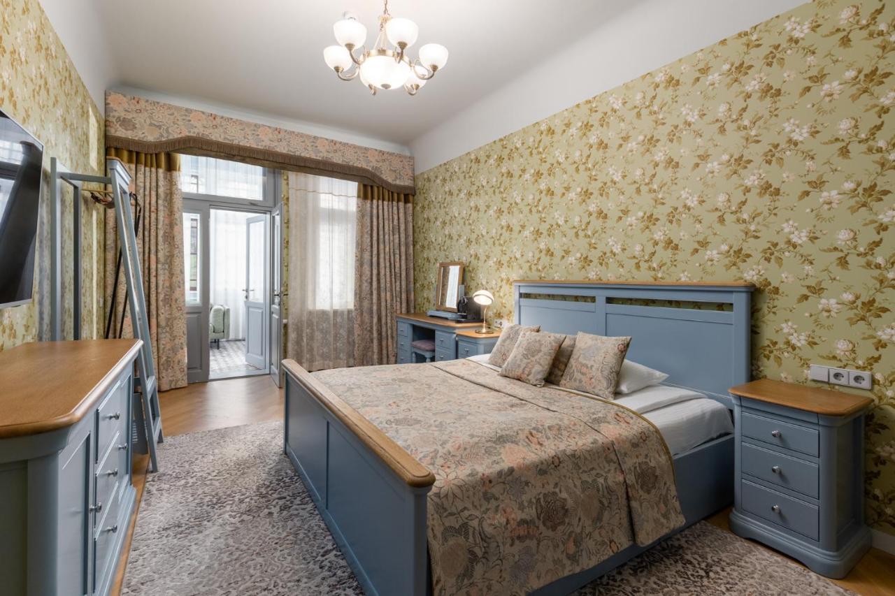 Roze Boutique Apartments - 4