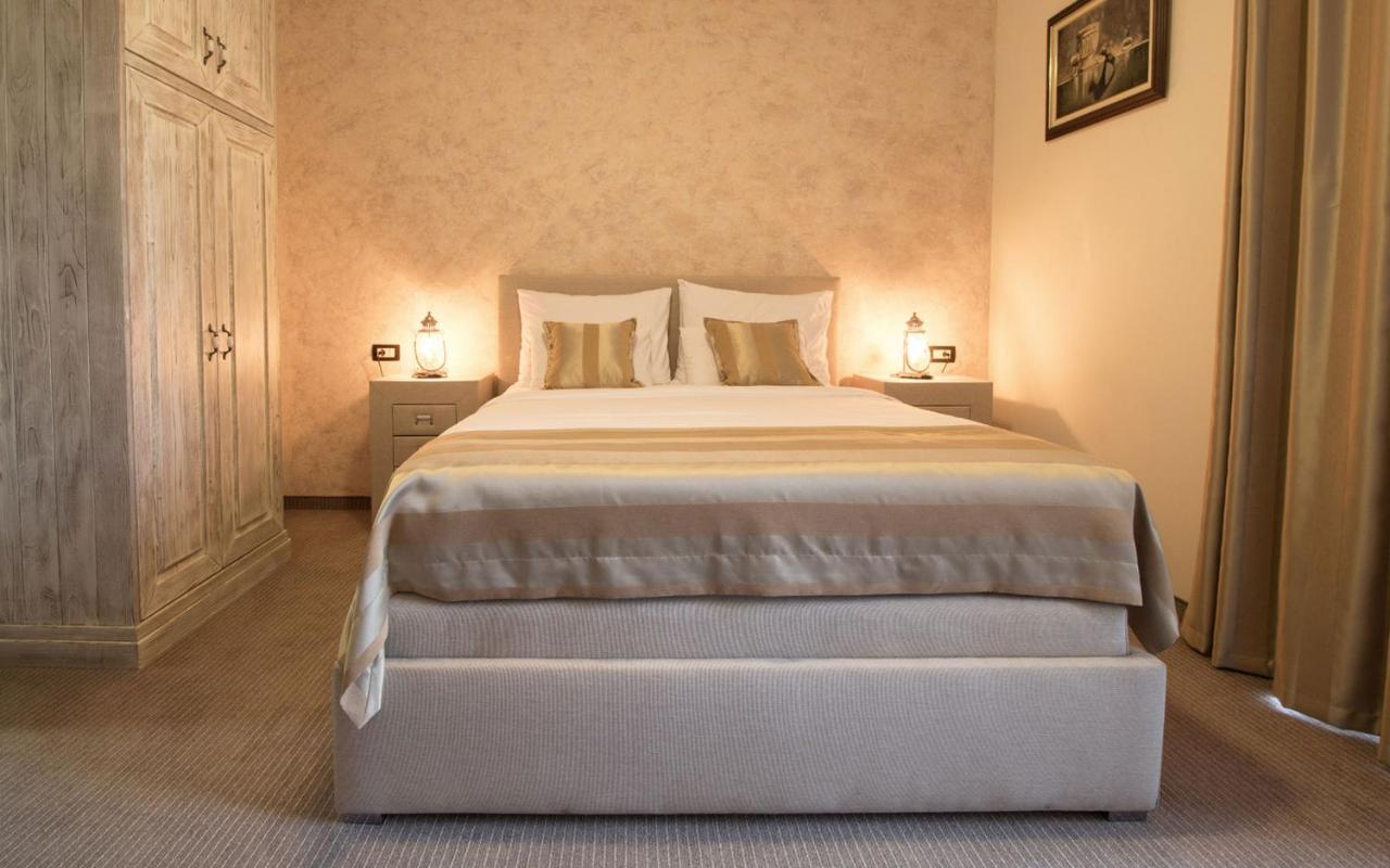 Hotel Helada photo 3