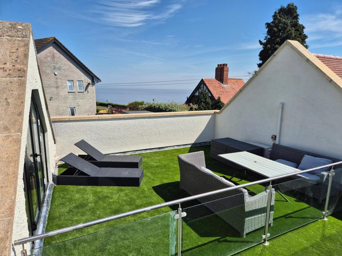 Holm House - Stylish Coastal Suites - HEDD Spa - Silures Bar & Restaurant - 6