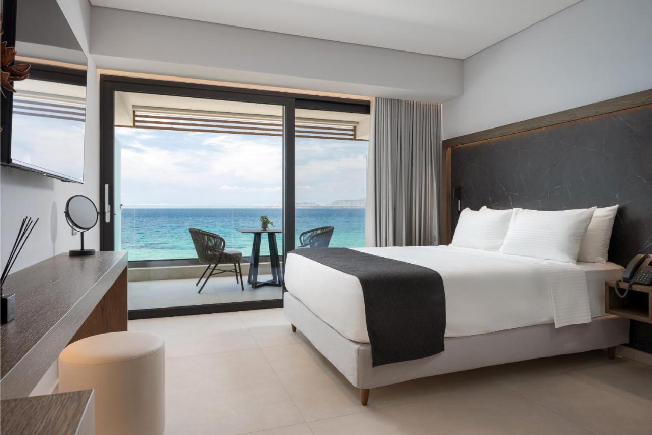 Avant Blue Boutique Hotel - 6