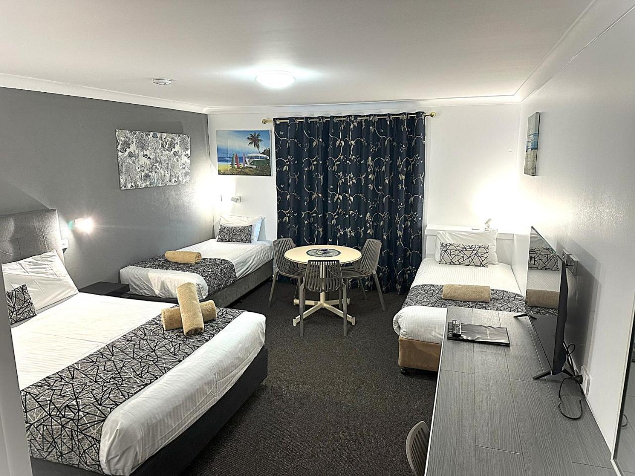 Rosebourne Gardens Motel photo 2