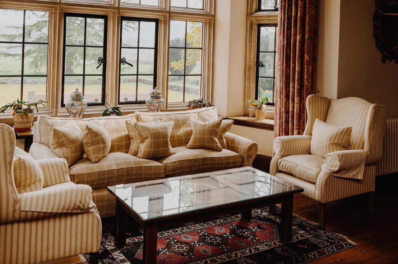 Llangoed Hall photo 2